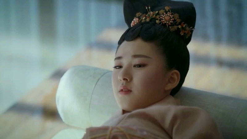 1-800x450-115-1 Phượng Tù Hoàng (Untouchable Lovers)