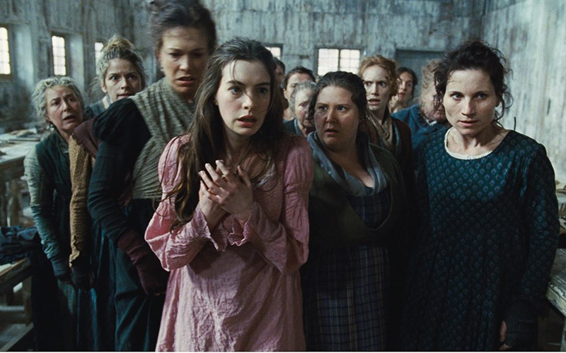 13-800x500-2 Les Misérables (Những Người Khốn Khổ)