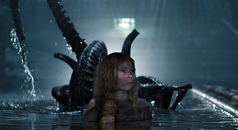 2-800x436-1 Aliens (1986)
