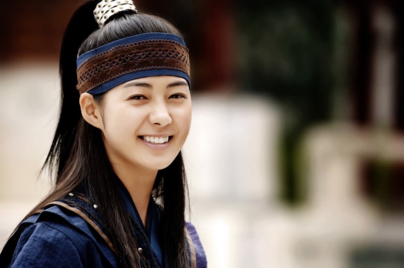 Queen Seon Duk (Nữ Hoàng Seon Duk) Queen Seon Duk (Nữ Hoàng Seon Duk)