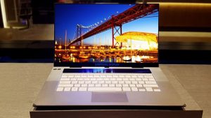 Màn hình 4K OLED Samsung