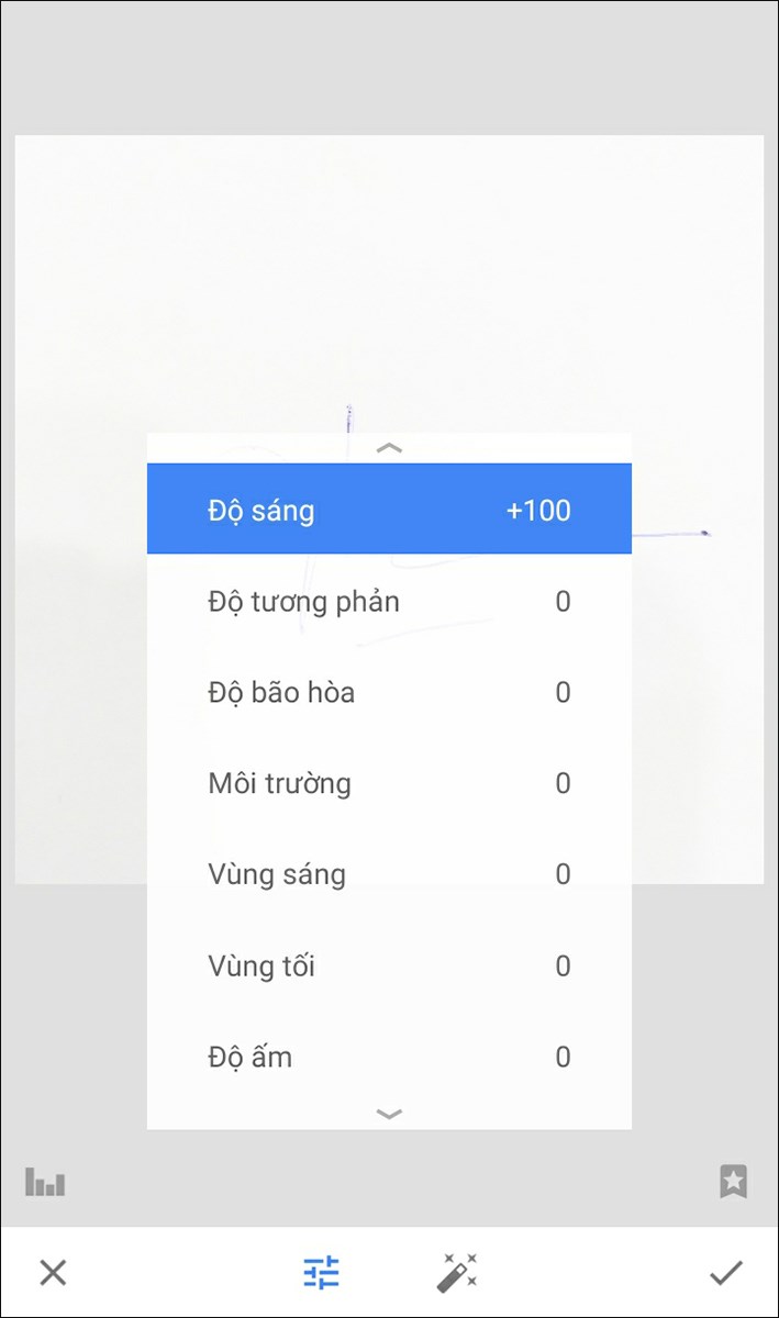 Chỉnh độ sáng cao nhất Chỉnh độ sáng cao nhất