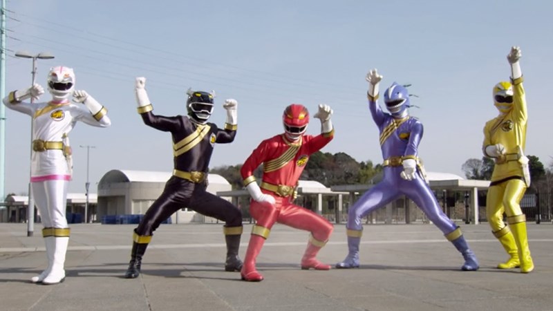 3-800x450-39-1 5 Anh Em Siêu Nhân Gao (Hyakujuu Sentai Gaoranger) (2001)