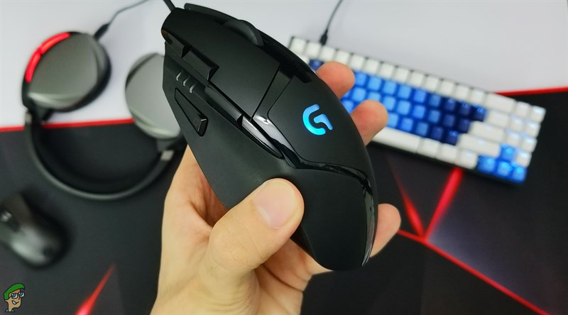 Màu sắc cực đẹp của Logitech G402 Hyperion Fury Màu sắc cực đẹp của Logitech G402 Hyperion Fury