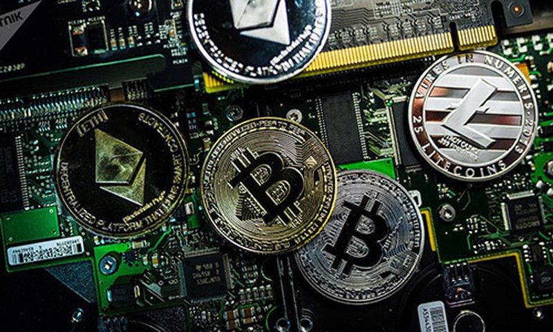 a14_mqre Vẫn ồ ạt nhập máy đào Bitcoin