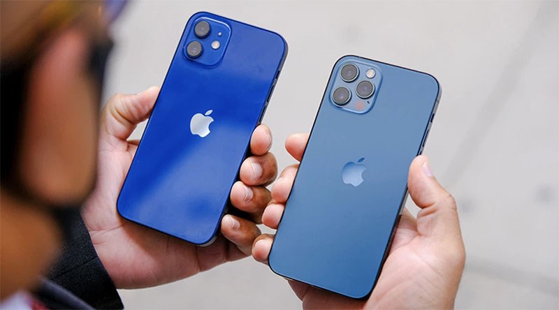 IPhone 12 vs IPhone 12 Pro IPhone 12 vs IPhone 12 Pro