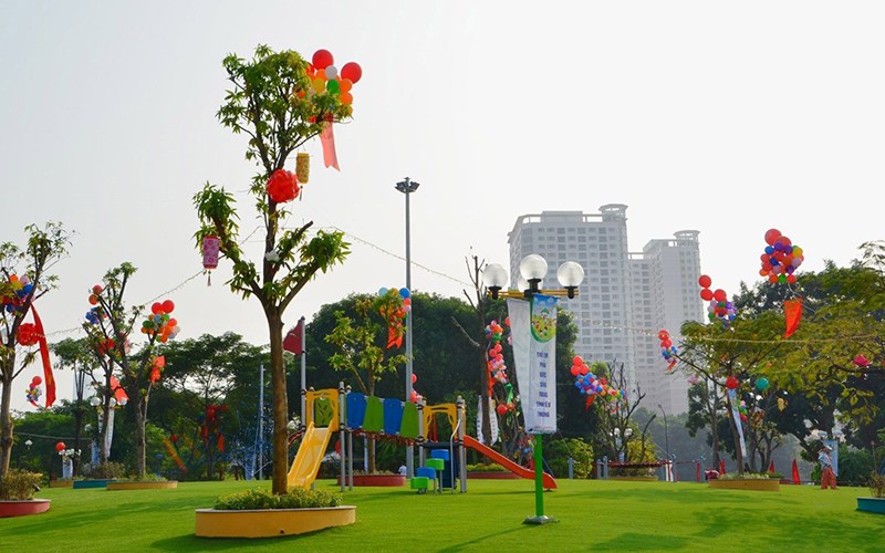 Khu vui chơi trẻ em công viên Nghĩa Đô Khu vui chơi trẻ em công viên Nghĩa Đô
