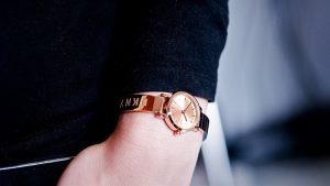 Đồng hồ thời trang DKNY