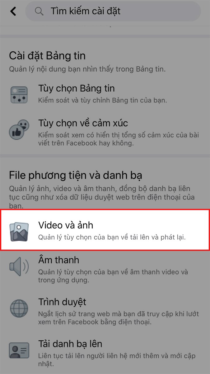Kéo xuống mục File phương tiện và danh bạ, chọn Video và ản Kéo xuống mục File phương tiện và danh bạ, chọn Video và ản