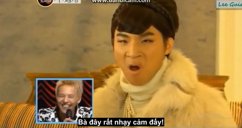 Chết cười với quý bà “Smell” Chết cười với quý bà “Smell”