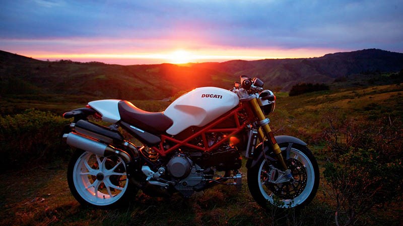 Hình nền xe moto Ducati - 10 (Kích thước: 1920 x 1080) Hình nền xe moto Ducati - 10 (Kích thước: 1920 x 1080)