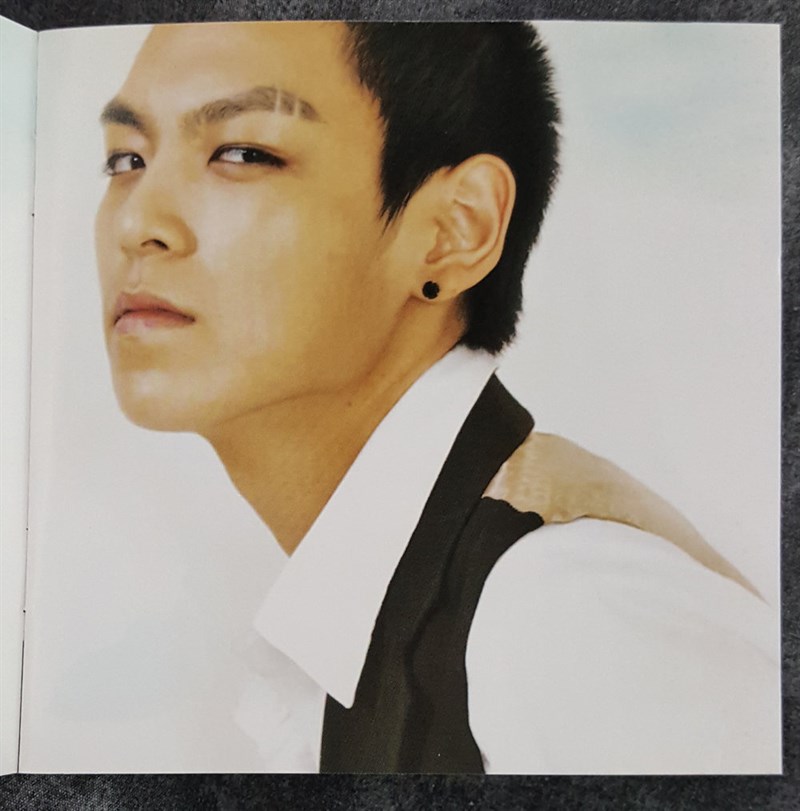 Tạo hình của T.O.P trong bộ phim Tôi là Sam Tạo hình của T.O.P trong bộ phim Tôi là Sam