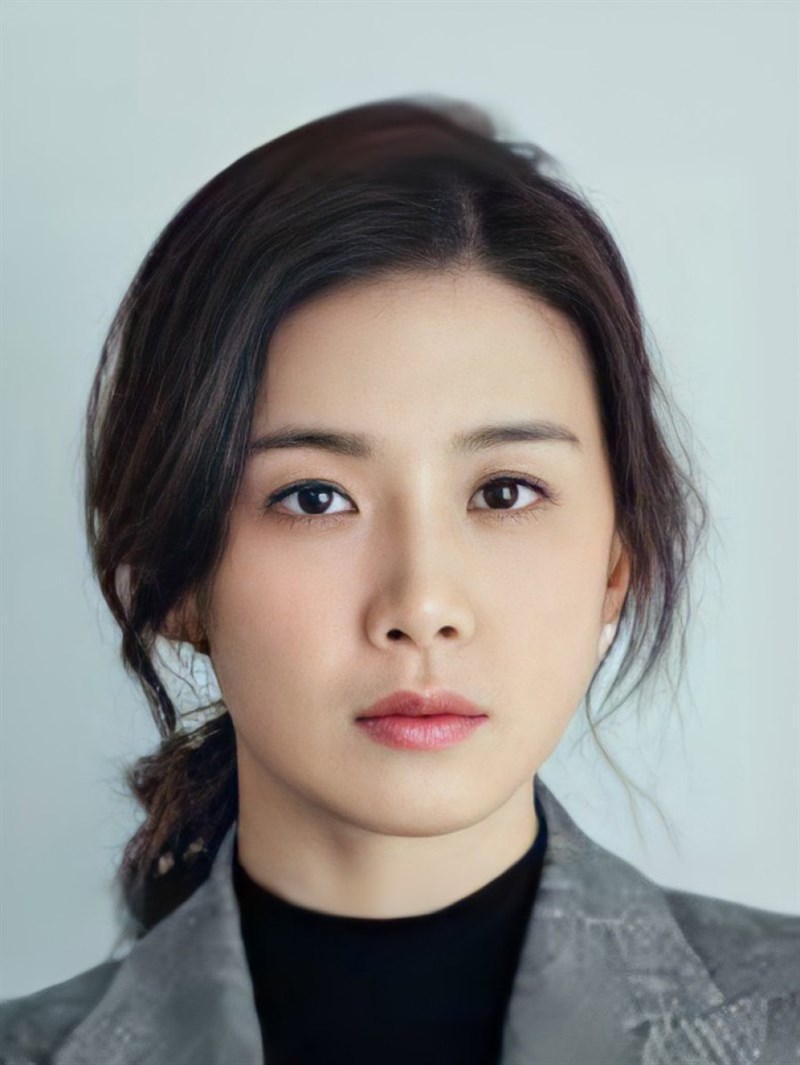 Lee Bo Young Lee Bo Young