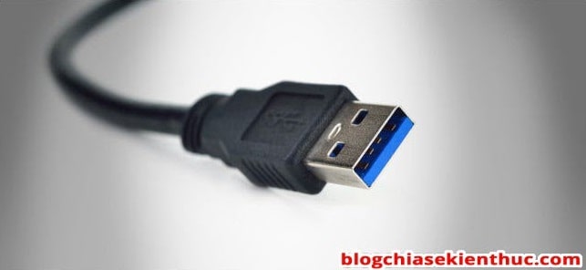 nhin-lai-25-nam-phat-trien-cua-usb (3)