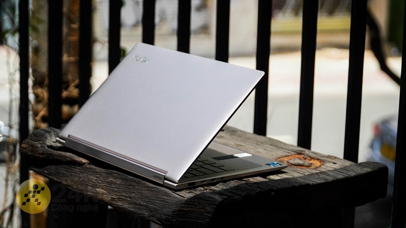 Lenovo Yoga 9 14ITL5 Lenovo Yoga 9 14ITL5