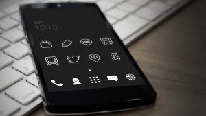 7 cách để sạc pin nhanh hơn cho mọi smartphone