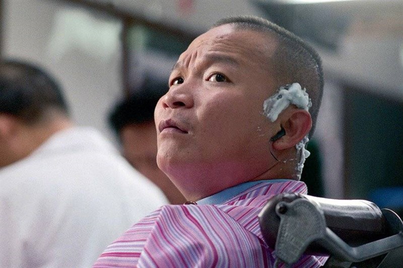 Anh cảnh sát siêu quậy Khamlao Anh cảnh sát siêu quậy Khamlao