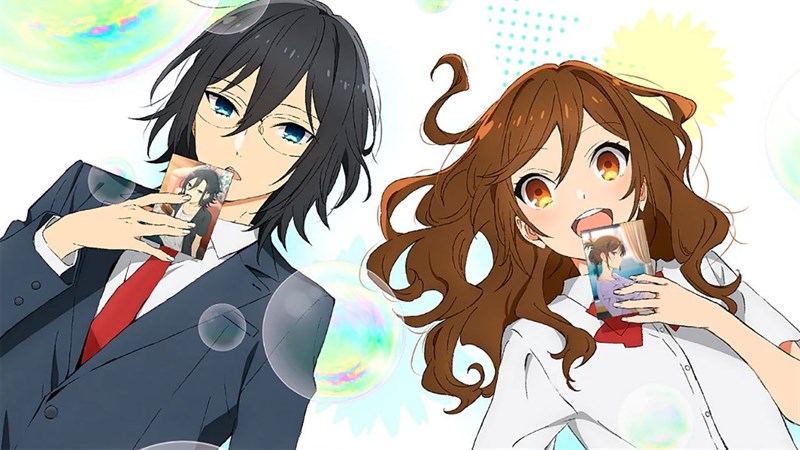 Miyamura Izumi (bê trái) và Kyoko Hori (bên phả) Miyamura Izumi (bê trái) và Kyoko Hori (bên phải)