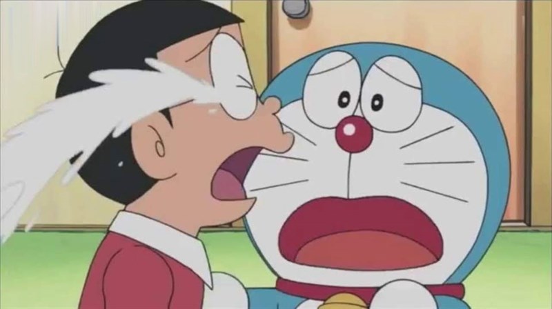 Nobita (bên trái) và Doraemon (bên phải) Nobita (bên trái) và Doraemon (bên phải)