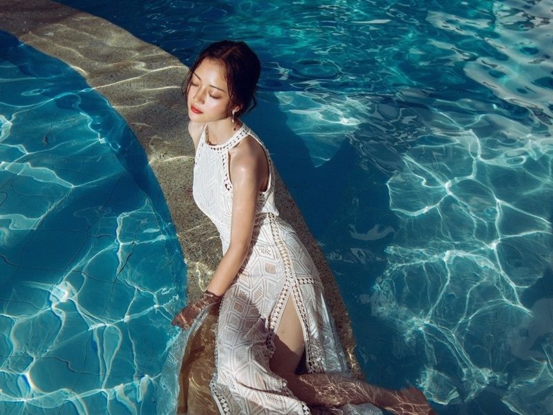 Một lưu ý nhỏ là cần để ý trang phục để tránh những sự cố đáng tiếc bạn nhé