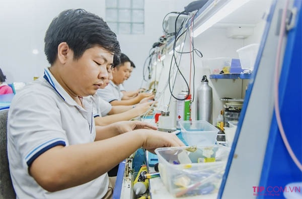trung-tam-sua-chua-dien-thoai-oppo-uy-tin-tai-tphcm-1 Trung tâm sửa chữa điện thoại Oppo uy tín tại TPHCM