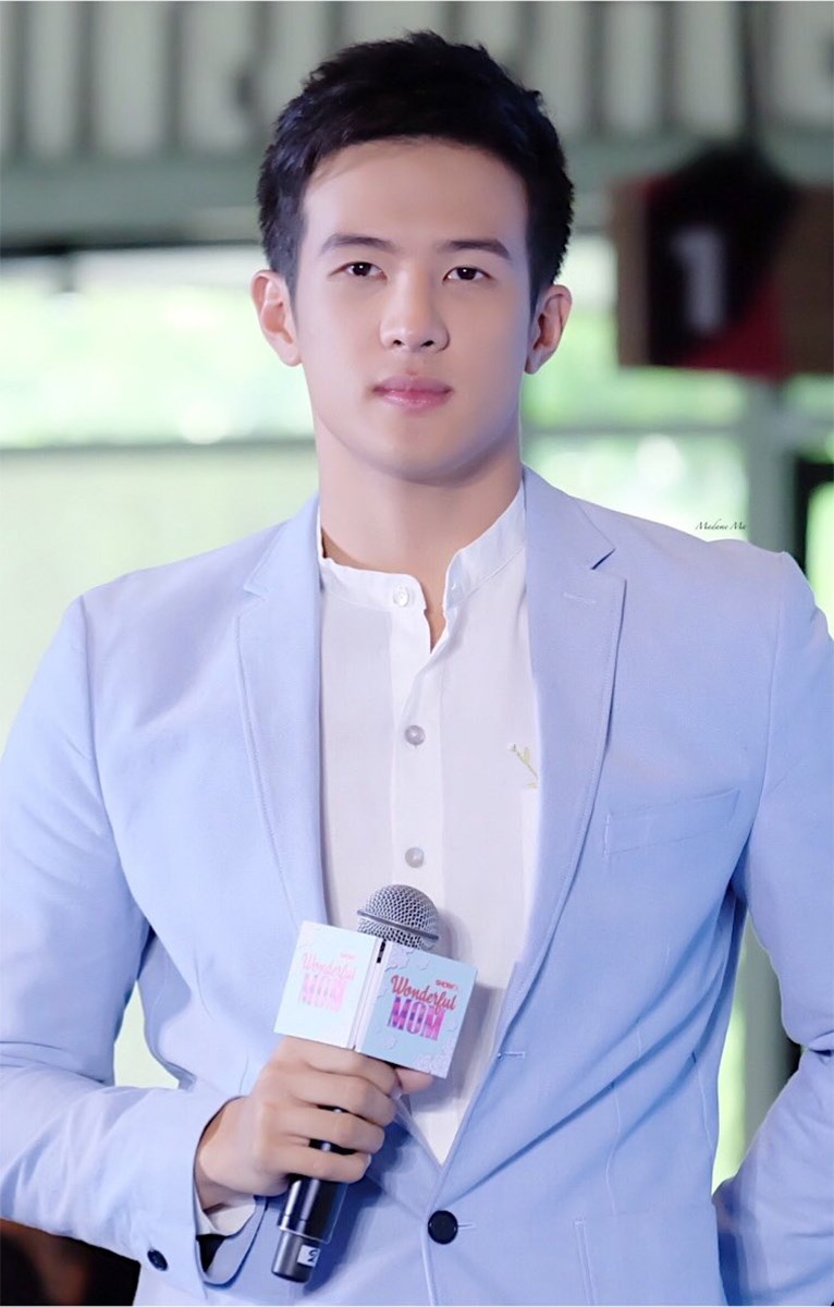 Diễn viên James Ma trong vai Trikarn Diễn viên James Ma trong vai Trikarn