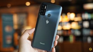 Mở bán và công bố giá Vsmart Live 4