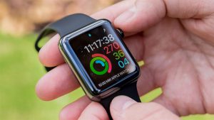 Deal tốt mau chốt: Apple Watch S3 giảm sốc, fan 'Táo' chớ bỏ qua
