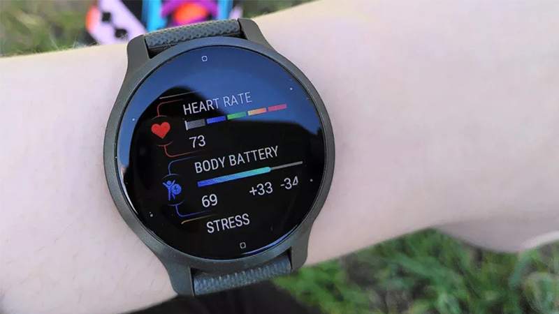 x-diem-noi-bat-tren-garmin-venu-2-2s-dong-smartwatch-danh-4 Ghi lại các chỉ số nhịp tim, năng lương cơ thể,...