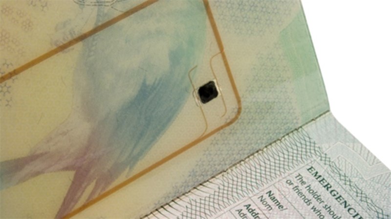 Sau CCCD gắn chip, người dân sẽ có thêm hộ chiếu gắn chip Sau CCCD gắn chip, người dân sẽ có thêm hộ chiếu gắn chip