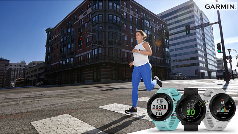 Garmin Forerunner 55 có nhiều tính năng hỗ trợ bạn chạy bộ