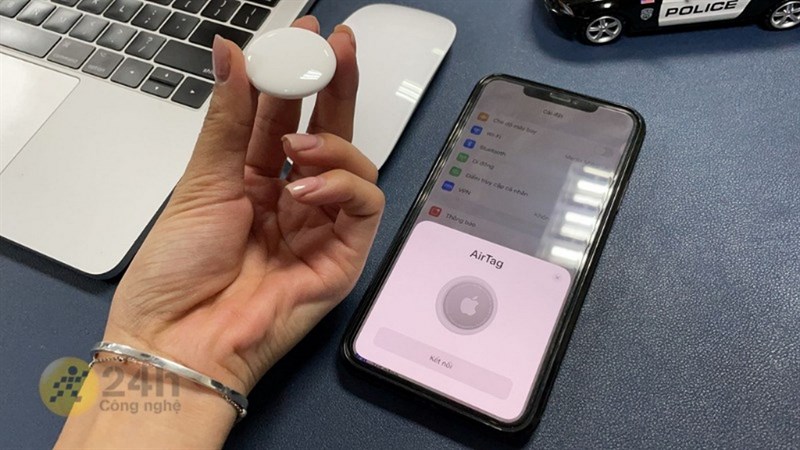 Hành trình thú vị của 3 chiếc thẻ định vị AirTag được gửi đến Triều Tiên, Elon Musk và CEO Apple - Tim Cook Hành trình thú vị của 3 chiếc thẻ định vị AirTag được gửi đến Triều Tiên, Elon Musk và CEO Apple - Tim Cook