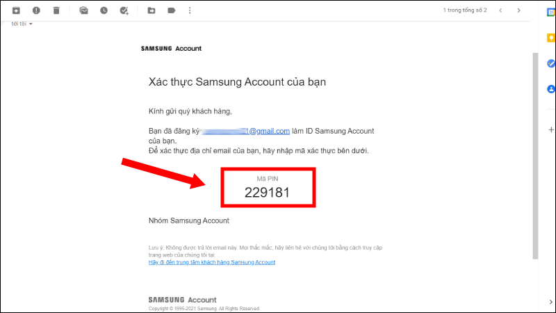 Mở email lấy mã xác minh