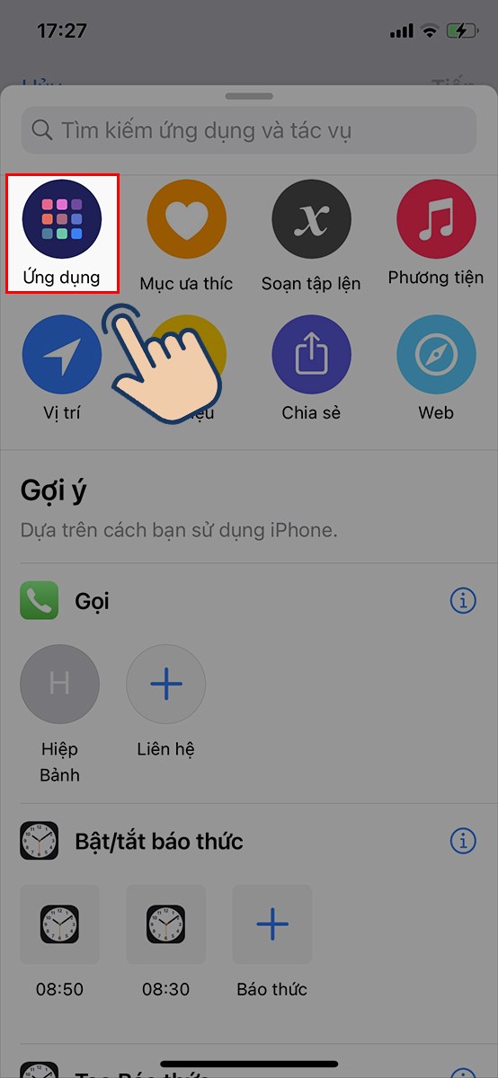 Tiếp theo chọn vào Ứng dụng. Tiếp theo chọn vào Ứng dụng.