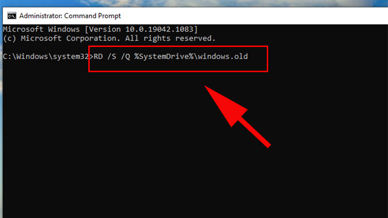 Cửa sổ Administrator hiện ra > Nhập lệnh RD /S /Q %SystemDrive%windows.old > Nhấn Enter để thực hiện.