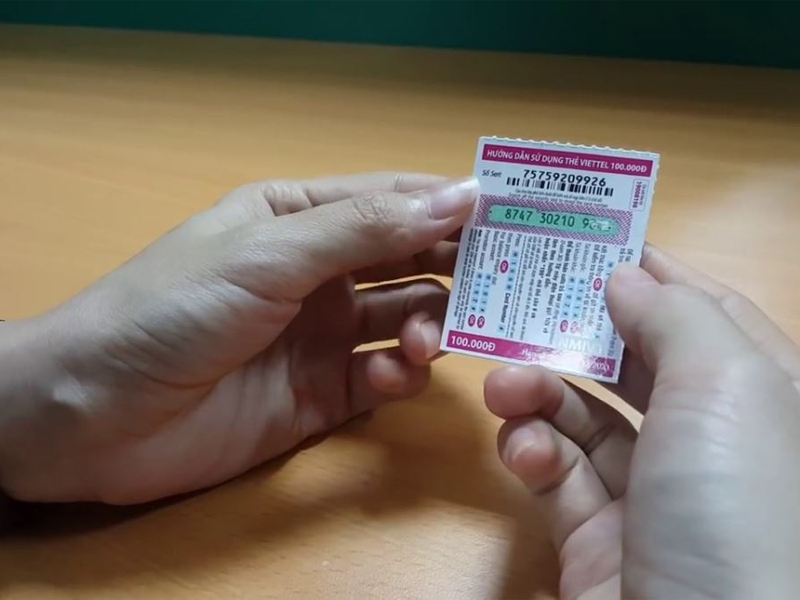 Nạp tiền bằng thẻ cào giấy được sử dụng phổ biến