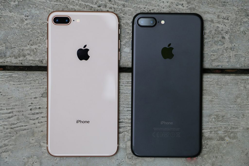 Kiểm tra mặt sau iPhone