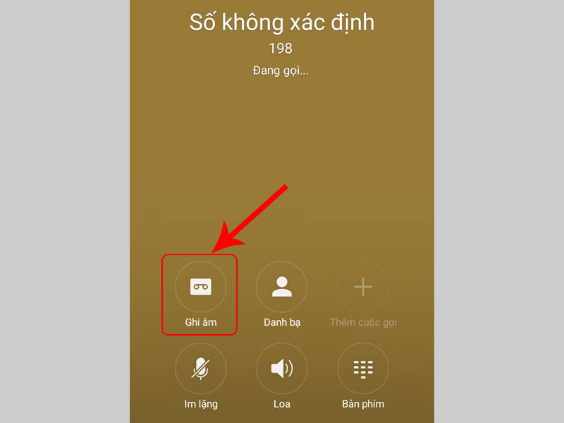 cau-hoi-79-800x600-1 Chọn tính năng Ghi âm có sẵn trong lúc thực hiện cuộc gọi