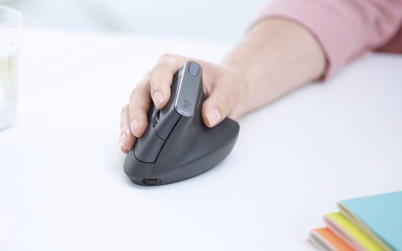 Công thái học vật lý được ứng dụng để thiết kế các sản phẩm tiêu dùng và công nghệ