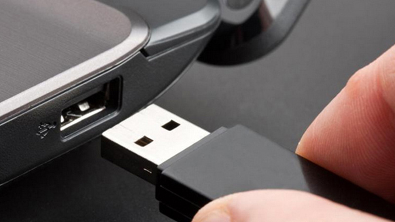 Các keyboard MIDI được trang bị cổng USB
