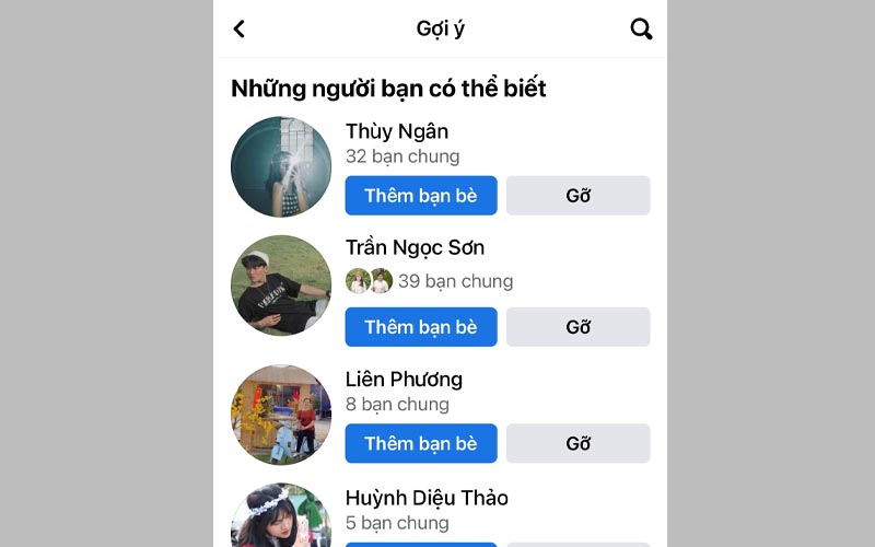 Danh sách bạn bè được gợi ý kết bạn hiển thị