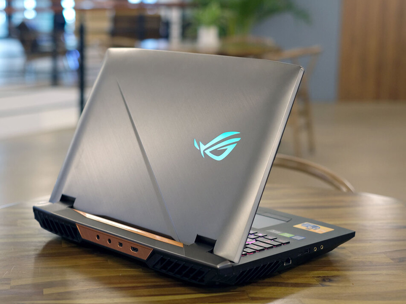 Laptop Gaming có thiết kế cồng kềnh hơn