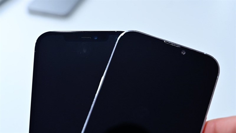 Cùng so sánh thiết kế của iPhone 13 series với iPhone 12 series Cùng so sánh thiết kế của iPhone 13 series với iPhone 12 series