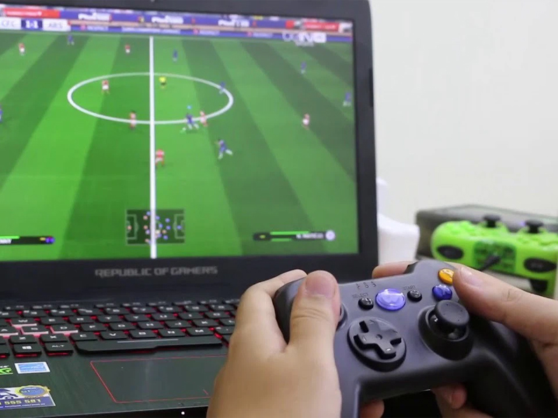 laptop-nao-co-the-choi-fifa-online-3-muot-1-800x600-2 Để chơi game FO4, máy tính cần có Intel Core i3 trở lên