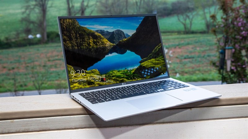LAPTOP LG GRAM 2021 LAPTOP LG GRAM 2021