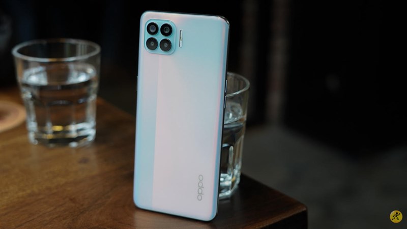 OPPO A93 ngoại hình đẹp OPPO A93 ngoại hình đẹp