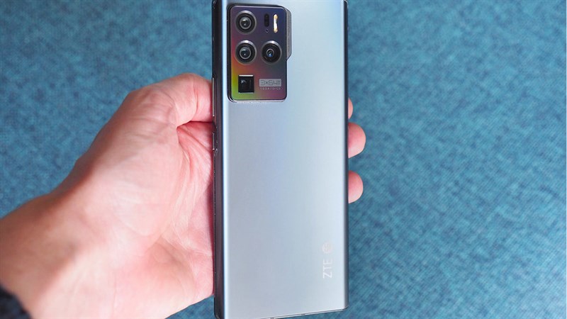 ZTE Axon 30 Ultra ZTE Axon 30 Ultra