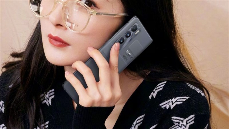 Realme GT Explorer Master Edition dùng chip Snapdragon 870 lộ giá bán hấp dẫn trước ngày ra mắt Realme GT Explorer Master Edition dùng chip Snapdragon 870 lộ giá bán hấp dẫn trước ngày ra mắt