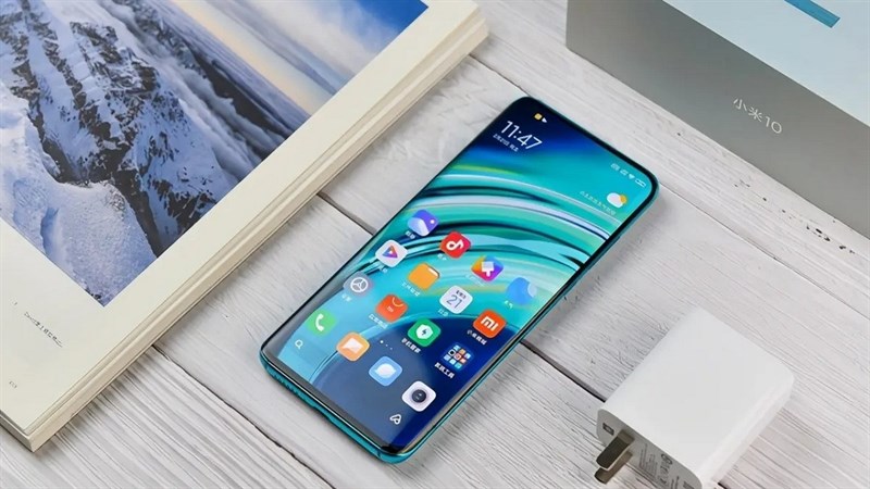 redmi-k50_1280x720-800-resize-2 Không chỉ đi kèm chip khủng Snapdragon 895 mà dòng Redmi K50 còn được trang bị sạc nhanh 67W