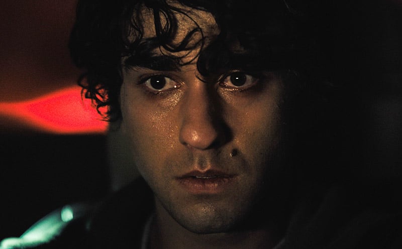 review-hereditary-2018-di-truyen-9 Alex Wolff trong vai Peter